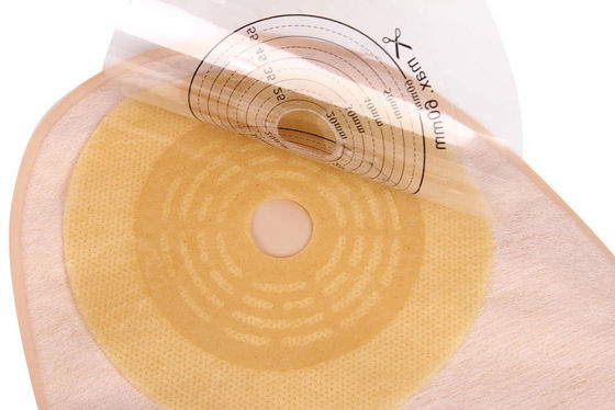 Bolsa de ostomía con abertura de bolsillo, abrazadera, cerradura drenable de 15 a 60 mm, color beige.